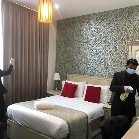 W12 Rooms Лондон Екстериор снимка