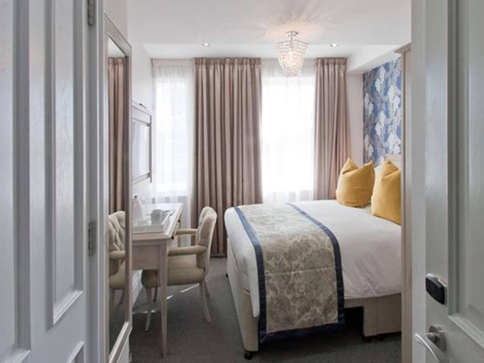 W12 Rooms Лондон Екстериор снимка
