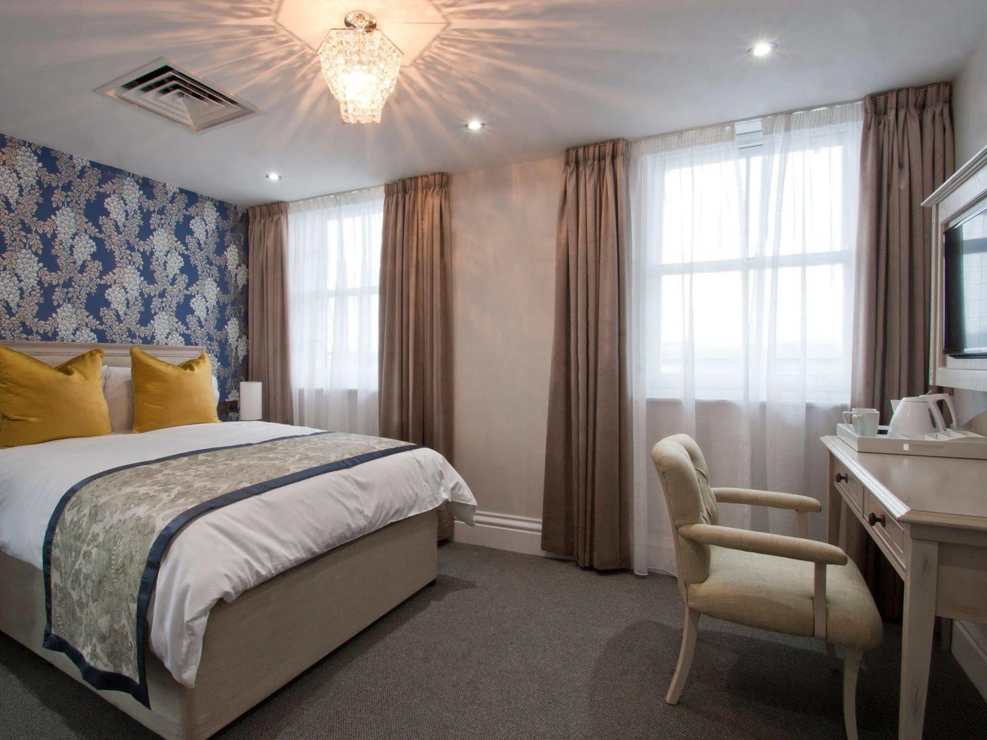 W12 Rooms Лондон Екстериор снимка